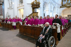 Abschlussvesper der Bischofskonferenz mit Austeilung des Bonifatiussegens (Foto: Karl-Franz Thiede)